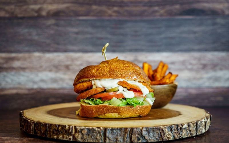 Hamburger Menü (Schnitzel)